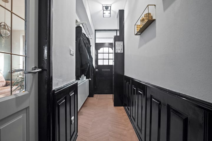 Foto 5 van Hertzogstraat 4