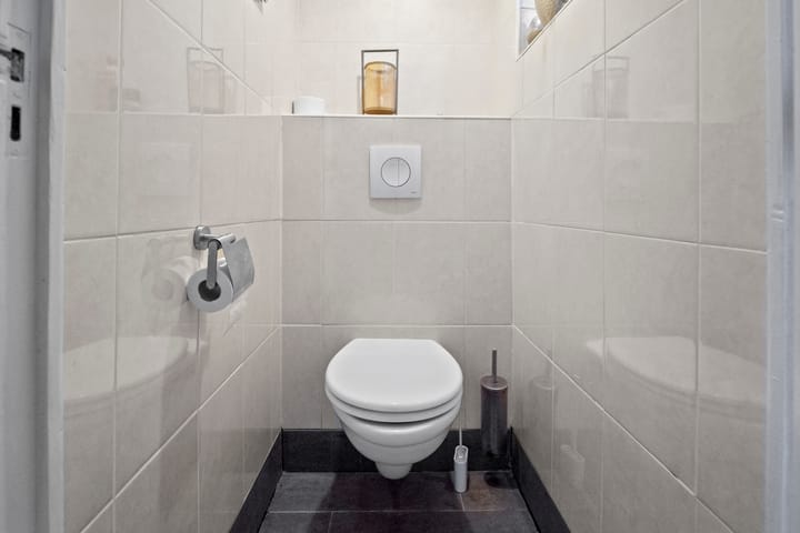 Foto 6 van Hertzogstraat 4