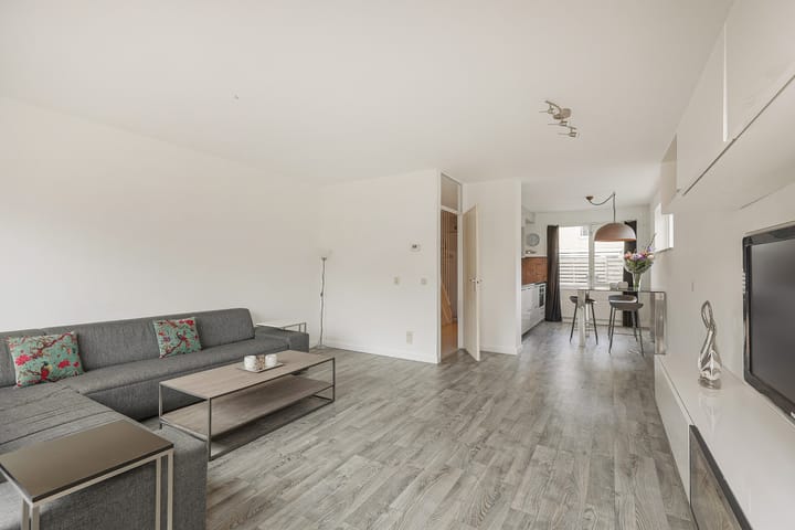 Foto 2 van J.G. Suurhoffstraat 101