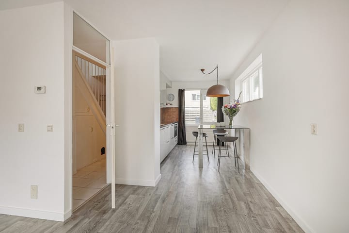 Foto 8 van J.G. Suurhoffstraat 101