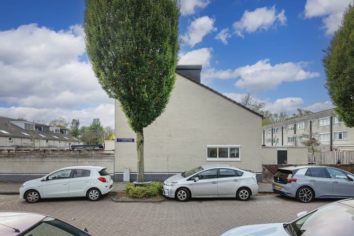 Foto 36 van J.G. Suurhoffstraat 101