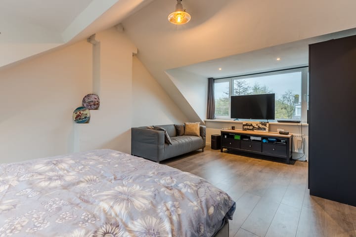 Foto 40 van Tesselschadelaan 1