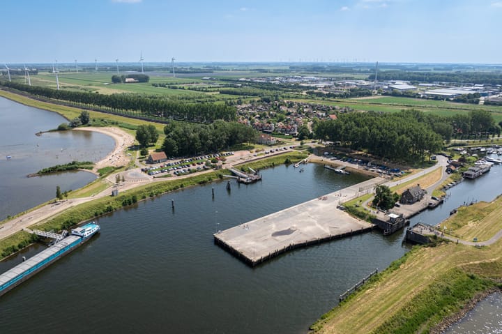 Foto 48 van Havenlaan 1