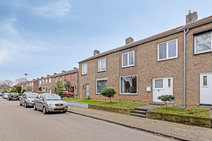 Foto 7 van Past Daemenstraat 10