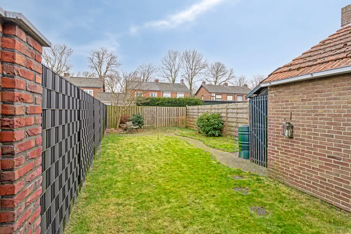 Foto 17 van Past Daemenstraat 10