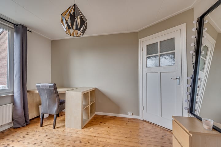 Foto 17 van 1e Graaf van Loonstraat 23