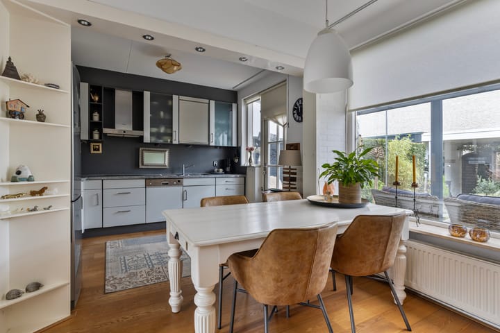 Foto 19 van Landsteinerstraat 15