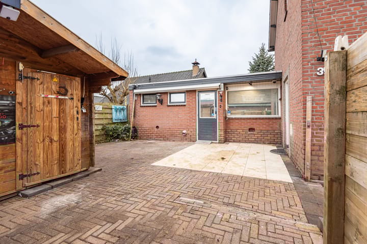 Foto 2 van Industrieweg 35