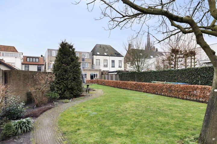 Foto 28 van Haagweg 476