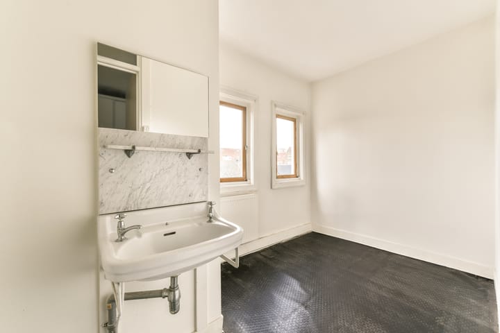 Photo 32 of Albrecht Dürerstraat 13-2