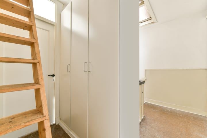 Photo 33 of Albrecht Dürerstraat 13-2