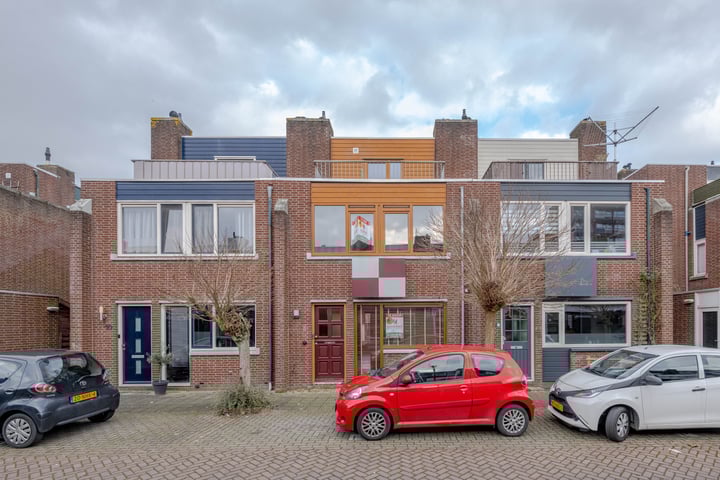 Foto 1 van Botter 8