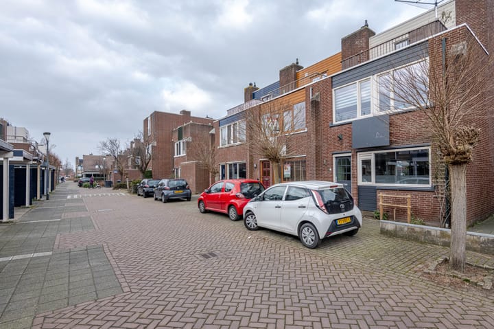 Foto 30 van Botter 8