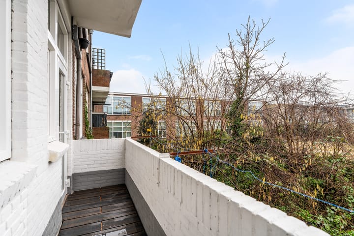 Foto 23 van Hendrik van Deventerstraat 27