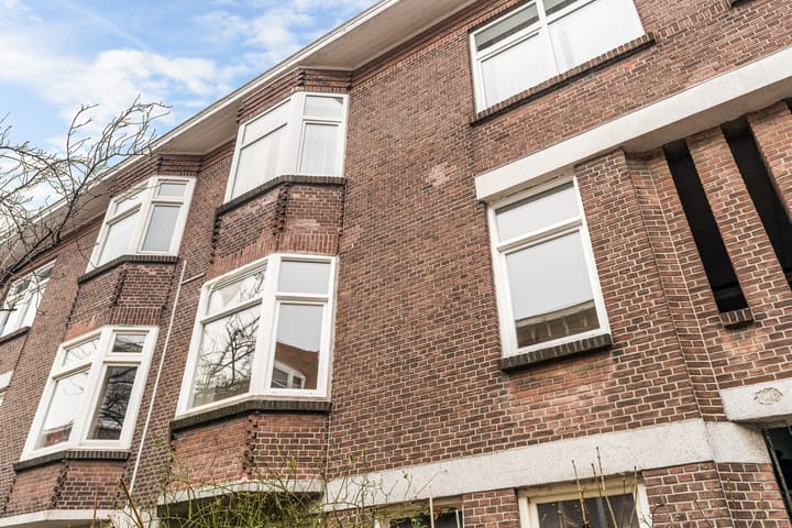 Foto 26 van Hendrik van Deventerstraat 27