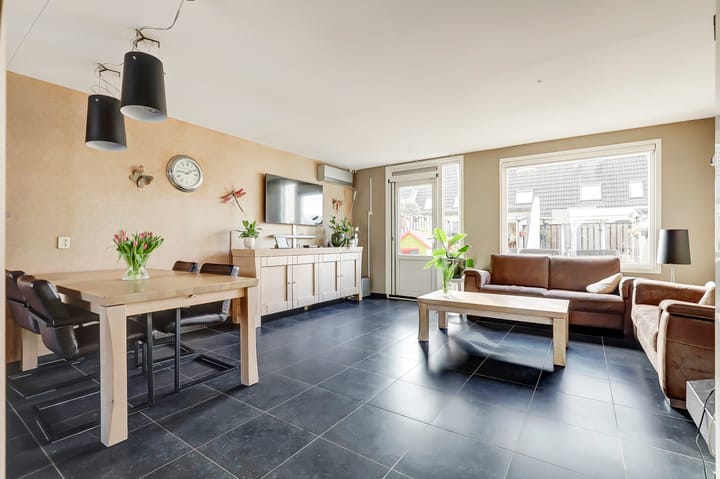 Foto 6 van Aristotelestuin 21