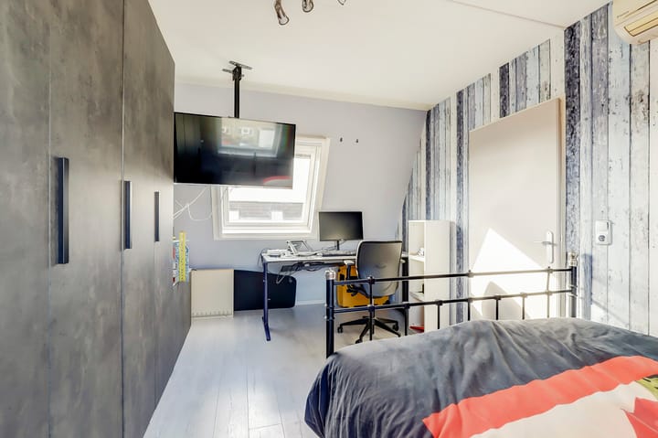 Foto 28 van Aristotelestuin 21