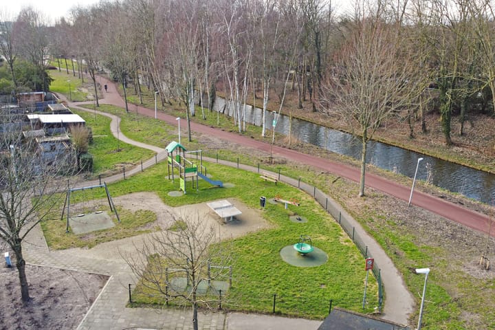 Foto 36 van Aristotelestuin 21