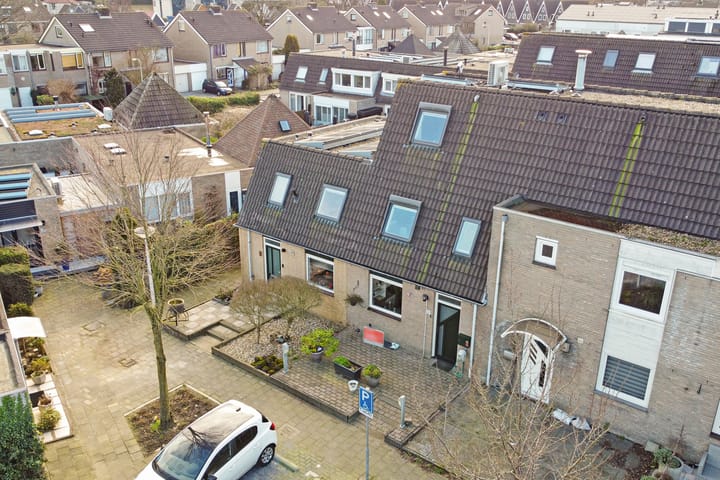 Foto 37 van Aristotelestuin 21