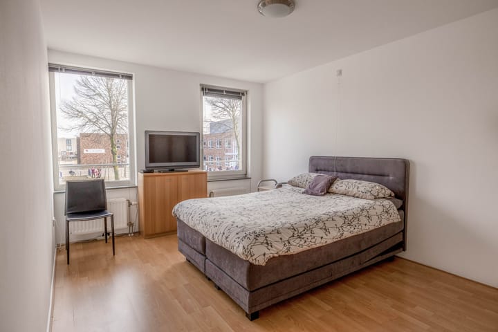 Foto 26 van Hazerswoudestraat 99