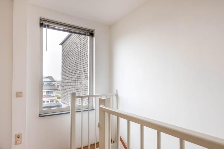 Foto 35 van Hazerswoudestraat 99