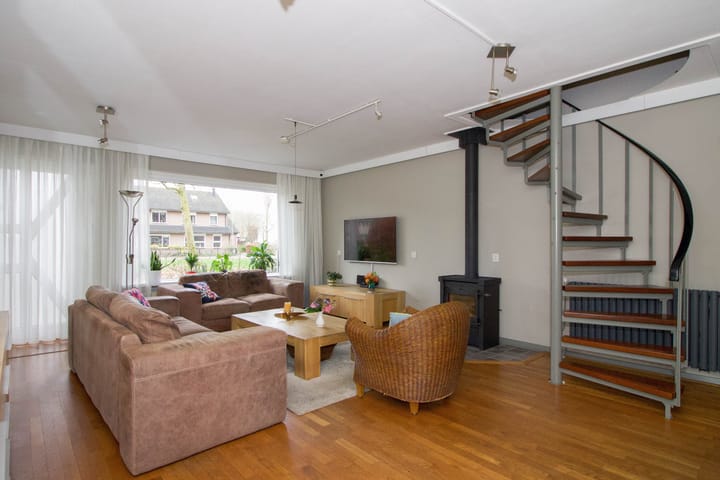 Foto 4 van Zwaluw 32