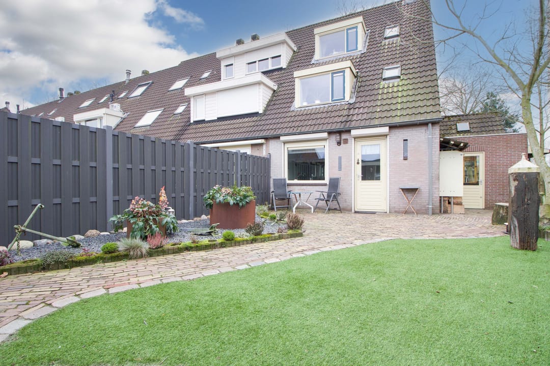 Foto 28 van Zwaluw 32