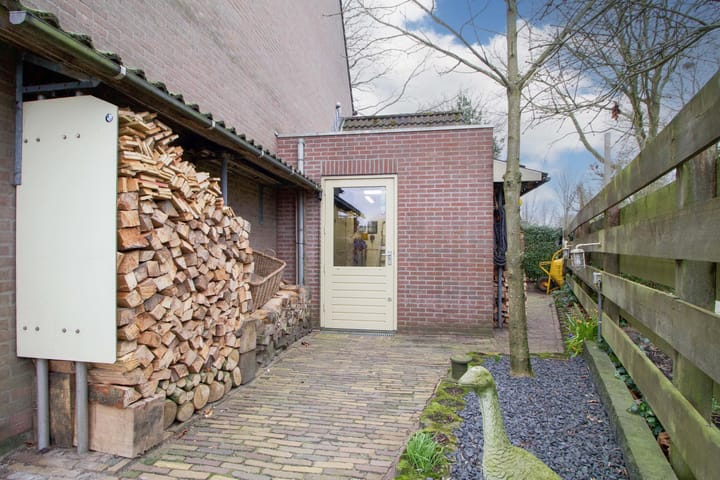 Foto 30 van Zwaluw 32