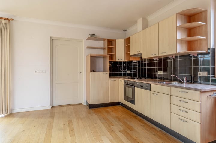 Foto 10 van Past. van Haarenstraat 20