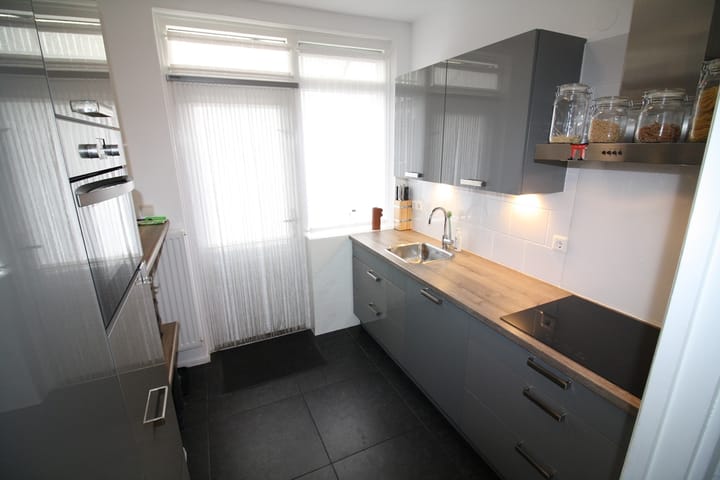 Foto 9 van Engelsstraat 111