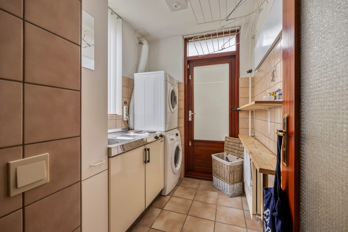 Photo 5 of Regentessestraat 29