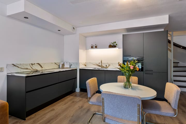 Foto 2 van Roserije 6-A