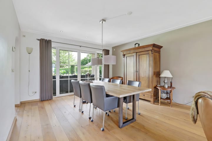 Foto 10 van Molenstraat 101