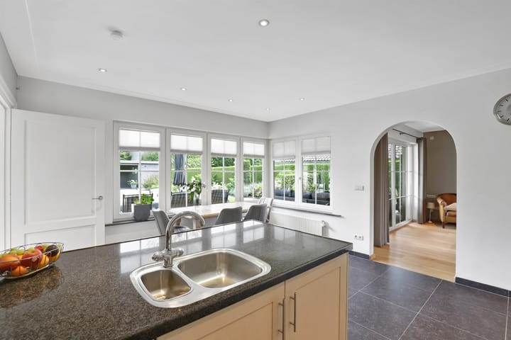 Foto 15 van Molenstraat 101