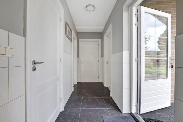 Foto 17 van Molenstraat 101