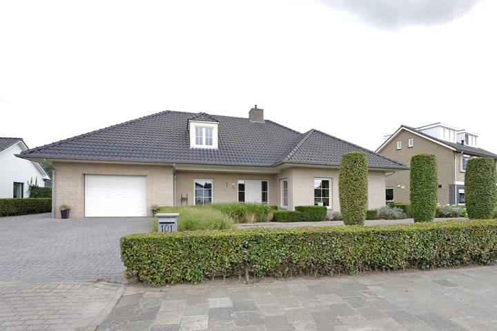 Foto 41 van Molenstraat 101