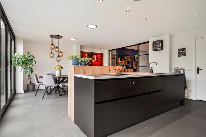 Foto 11 van Ringbaan-West 246