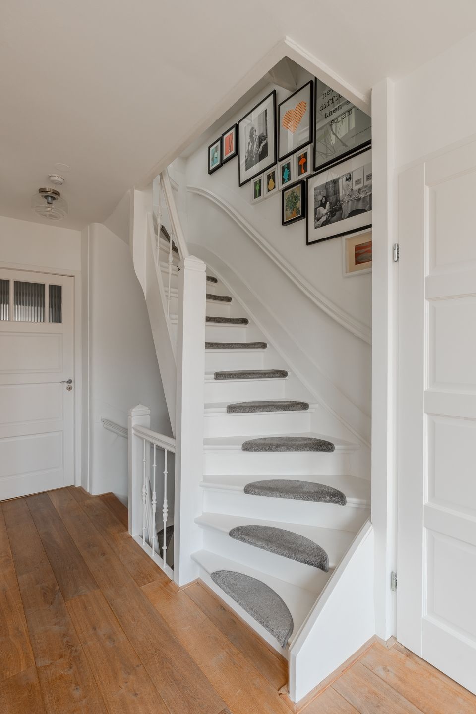 Foto 22 van Van Oldenbarneveldtstraat 14-3