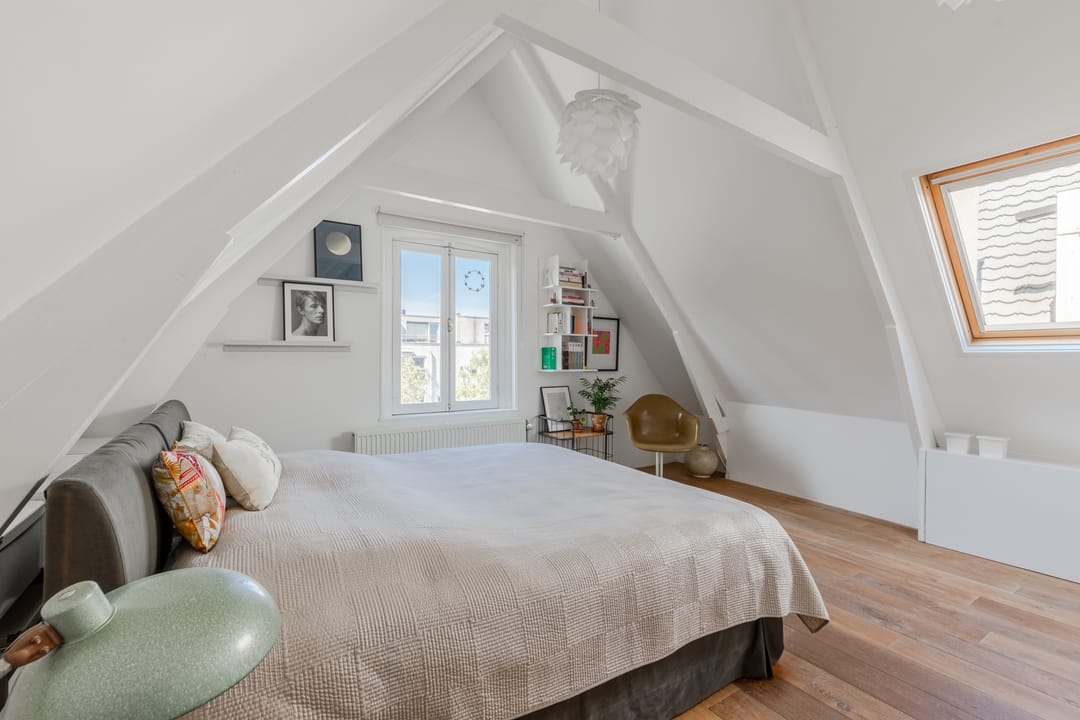 Foto 26 van Van Oldenbarneveldtstraat 14-3