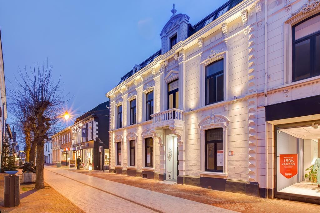 Foto 1 van Maasstraat 28-G