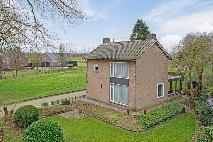 Foto 33 van Wijststraat 4