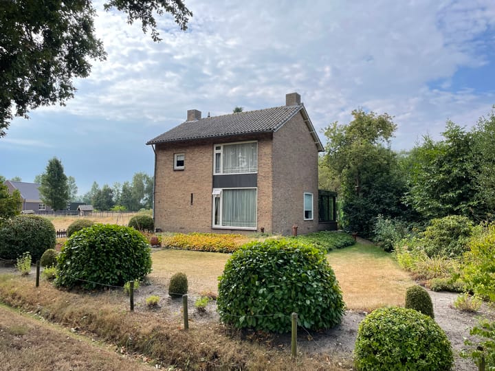 Foto 42 van Wijststraat 4