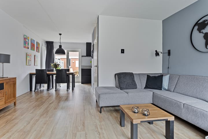 Photo 2 of De Feanrânne 17