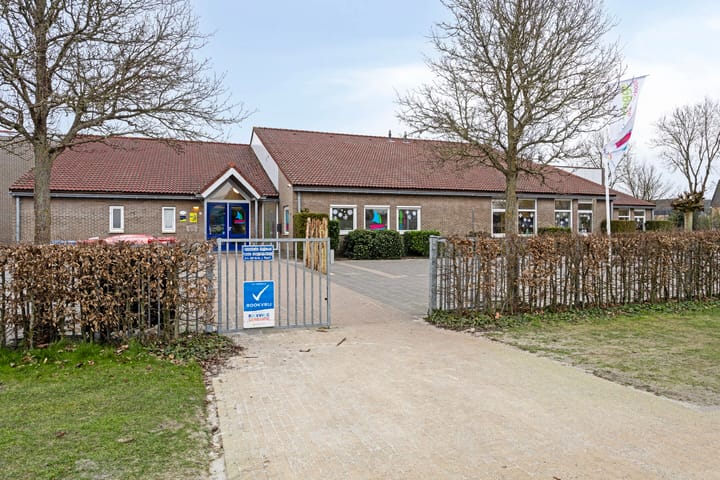 Photo 38 of De Feanrânne 17