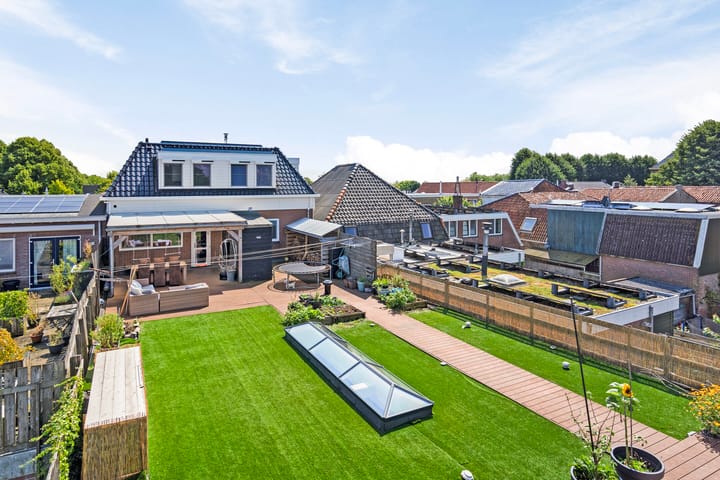 Hoofdstraat 12