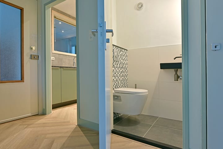 Foto 21 van Arnhemse Bovenweg 18-64