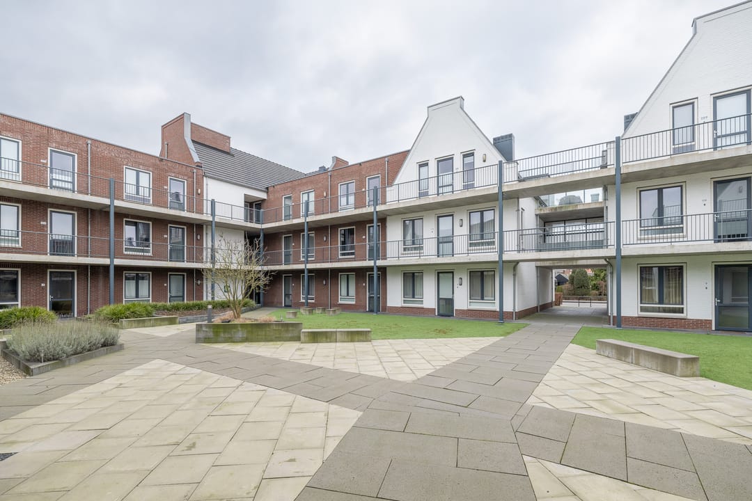 Foto 28 van Ds. Van de Woestijnehof 207