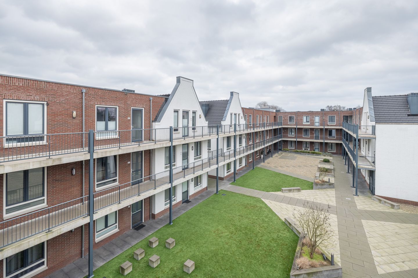 Foto 25 van Ds. Van de Woestijnehof 207