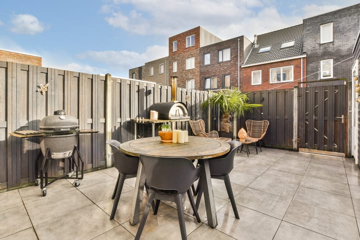 Foto 13 van Mazustraat 28