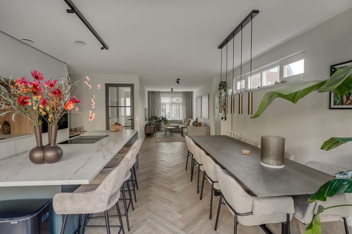 Foto 2 van Binnenhof 31